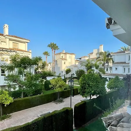 Ab - Chic - Los Naranjos - Puerto Banus 마르베야